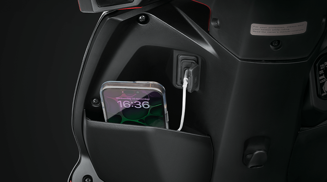 Front Pocket with Charging Facility